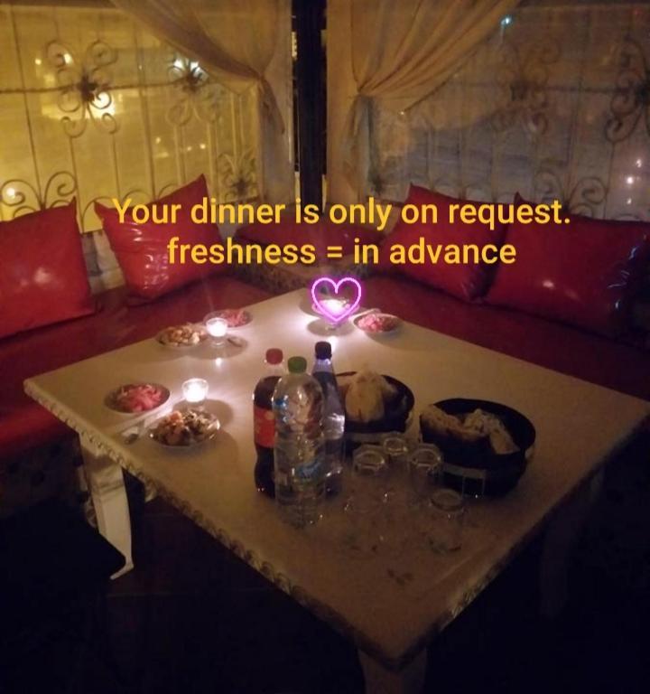 Hotel Lahlou Riad Cafeteria وجدة المظهر الخارجي الصورة