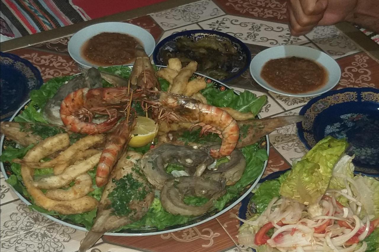 Hotel Lahlou Riad Cafeteria وجدة المظهر الخارجي الصورة